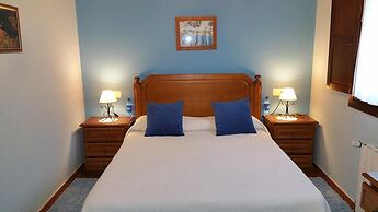 Casa De Aldea El Frade