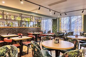 Premier Inn Glasgow Stepps - M80 J3