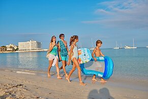 Universal Hotel Marqués