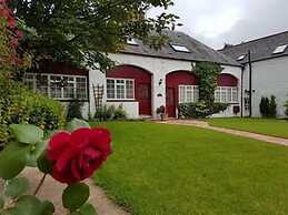 Balmoral Hotel