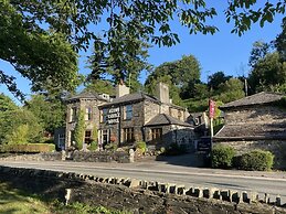 Elen's Castle Hotel
