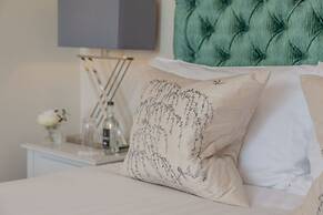 Mansion House Llansteffan