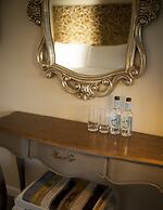 Mansion House Llansteffan