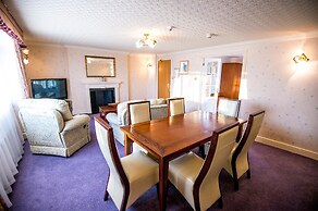 The Ivy Bush Royal Hotel By Compass Hospitality