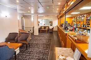 The Ivy Bush Royal Hotel By Compass Hospitality