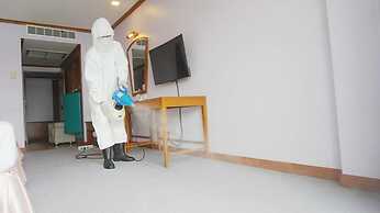 The Viangtak Riverside Hotel