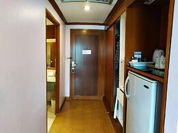 The Viangtak Riverside Hotel