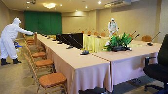 The Viangtak Riverside Hotel