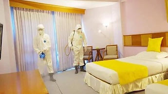 The Viangtak Riverside Hotel