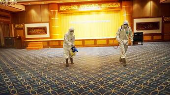 The Viangtak Riverside Hotel