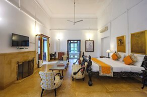 Neemrana's Baradari Palace