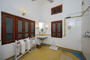 Neemrana's Baradari Palace