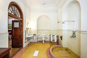 Neemrana's Baradari Palace