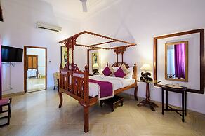 Neemrana's Baradari Palace