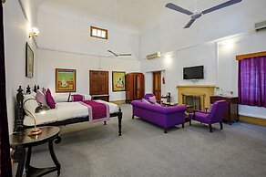 Neemrana's Baradari Palace