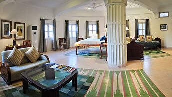 Neemrana's - Hill Fort - Kesroli