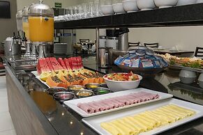 Hotel Tainá - Aeroporto Cuiabá