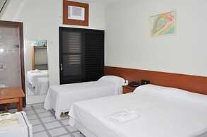 Carolina Plaza Hotel