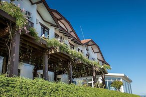 Monthez Hotel & Eventos