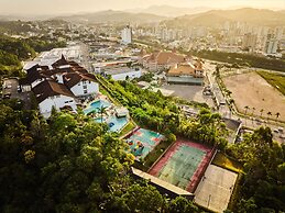 Monthez Hotel & Eventos