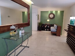 Lombardo Suites