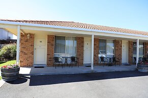 Quays Motel San Remo