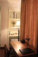 Phnom Penh Katari Hotel