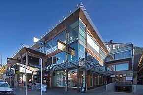 Shotover Penthouse & Spa by Staysouth