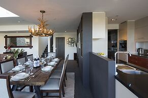 Shotover Penthouse & Spa by Staysouth