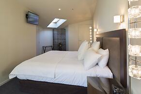 Shotover Penthouse & Spa by Staysouth