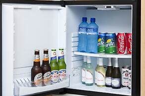 Allure on Ocean Motel