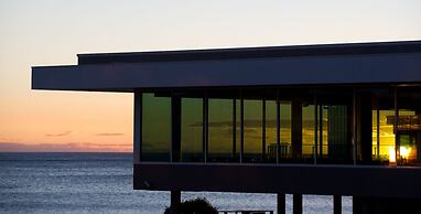 Allure on Ocean Motel