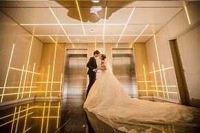 Golden Tulip - Aesthetics