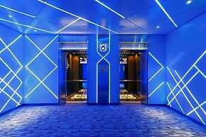 Golden Tulip - Aesthetics