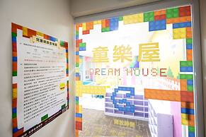 Golden Tulip - Aesthetics