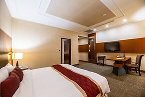 Golden Tulip - Aesthetics