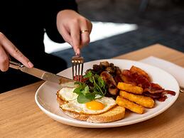 Mercure Newcastle Airport