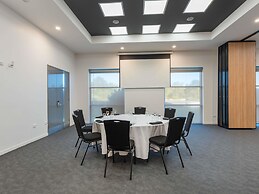 Mercure Newcastle Airport