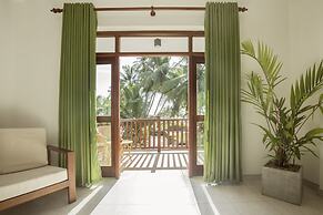 Rockside Beach Resort