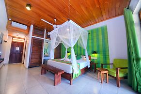 Rockside Beach Resort