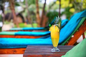 Rockside Beach Resort