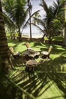 Rockside Beach Resort