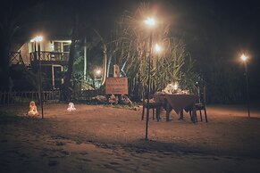 Rockside Beach Resort