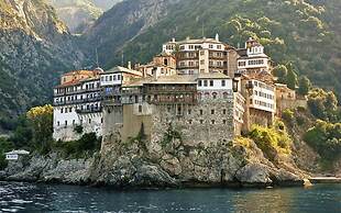 Avaton Luxury Beach Resort - Relais & Chateaux