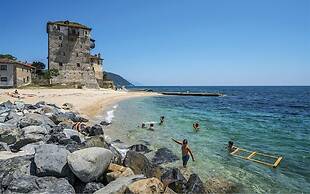 Avaton Luxury Beach Resort - Relais & Chateaux