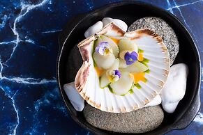 Avaton Luxury Beach Resort - Relais & Chateaux