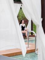 Avaton Luxury Beach Resort - Relais & Chateaux