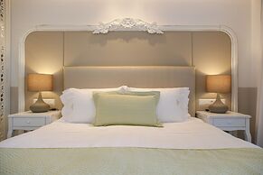 Avaton Luxury Beach Resort - Relais & Chateaux