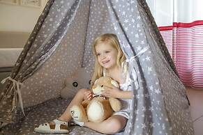 Avaton Luxury Beach Resort - Relais & Chateaux