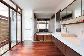 Amatapura Beach Villa 15